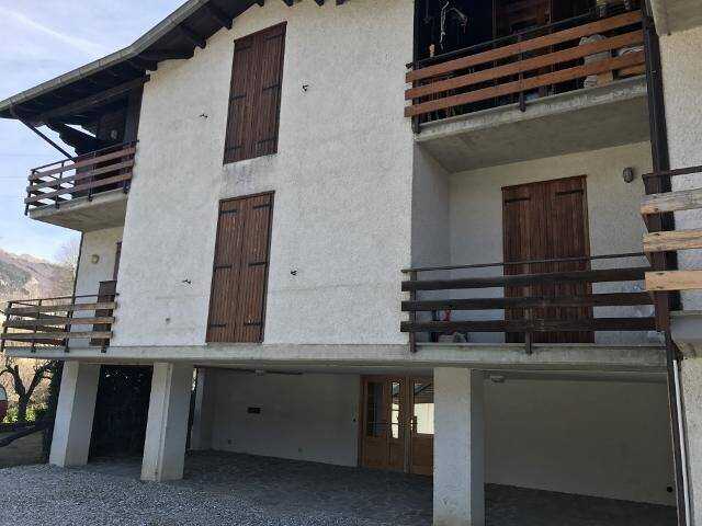 Appartamento-Fiumalbo-Zona-Lago-Due-Vani-Terra-Tetto-Mq-50-2