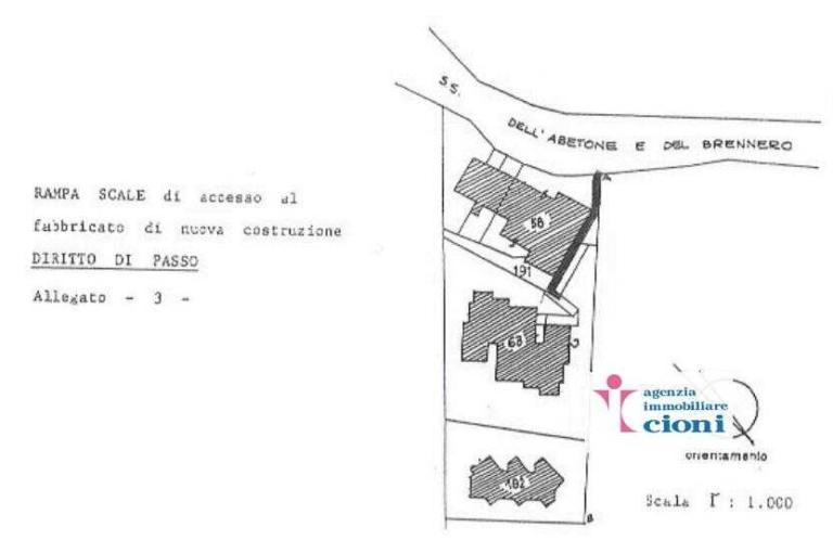 Mansarda-Bilocale-Le-Regine-Mq-50-Piano-Primo-e-Soppalco-Terrazzo-Mq-25-Caminetto-Cantina-3-2