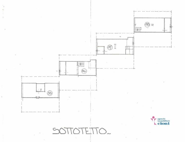 Mansarda-Trilocale-Bar-Alpino-Fiumalbo-Mq-90-Due-Livelli-Garage-Cantina-1-1
