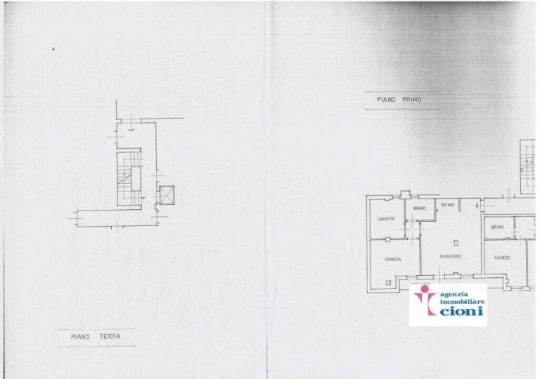 Trilocale-Le-Regine-Centro-Mq-75-Piano-Primo-Ascensore-Posto-Auto-Coperto-Cantina-Giardino-6-1-rotated-1