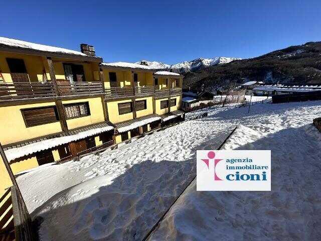 Trilocale-Pulicchio-Faidello-Mq-70-Piano-Secondo-Tre-Livelli-Termo-Camino-Fronte-Pista-11