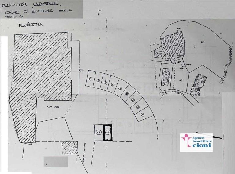 Trilocale-Via-Uccelliera-Abetone-Mq-75-Piano-Terra-Terrazzo-Cantina-Garage-1-1