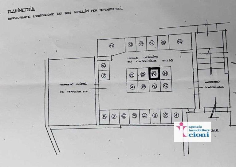 Trilocale-Via-Uccelliera-Abetone-Mq-75-Piano-Terra-Terrazzo-Cantina-Garage-2-1