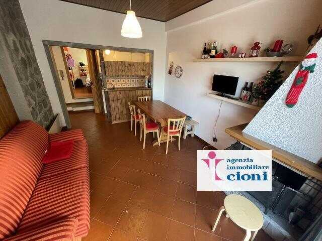 Trilocale-Via-Uccelliera-Abetone-Mq-75-Piano-Terra-Terrazzo-Cantina-Garage-51