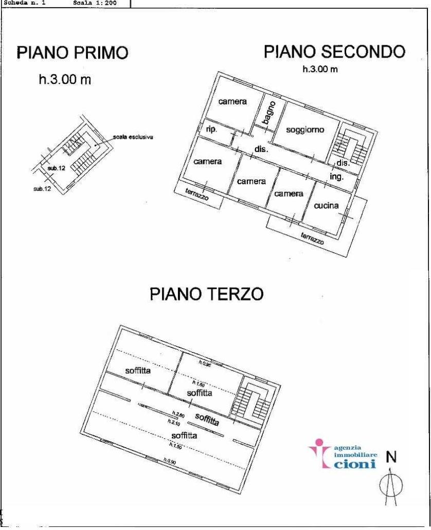 Villa-Bifamiliare-Cireglio-V.-Modenese-Mq-600-14-Vani-4-Piani-Giardino-Mq-3.100-Taverna-Mansarda-30