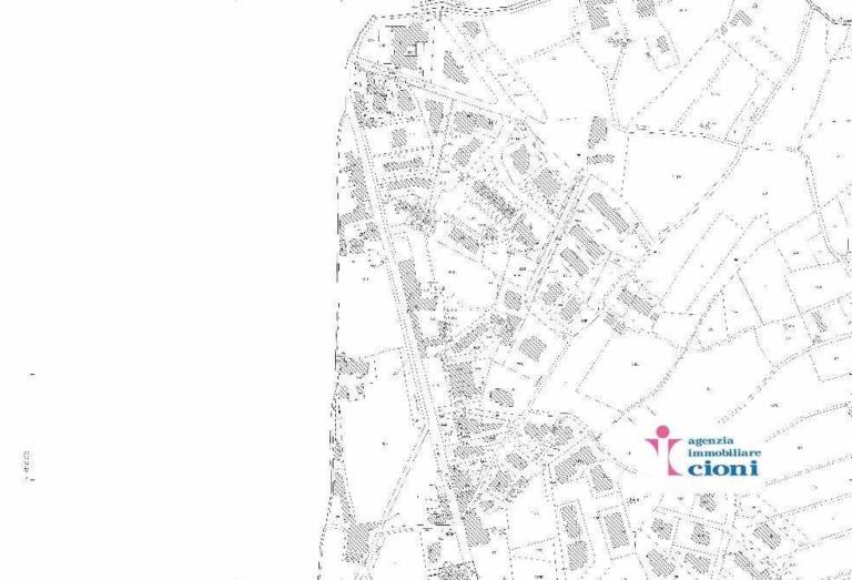 Villa-Casa-Colonica-Uzzano-Mq-600-Terreno-16-Ettari-6-4