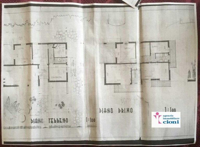 Villa-Tonfano-Marina-Pietrasanta-Mq-1500-Due-Piani-Giardino-Mq-1500-Garage-5-2-rotated-1