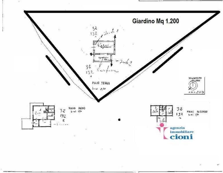 Villetta-Abetone-Bar-Alpino-Mq-120-Cinque-Locali-Giardino-Mq-1.200-1