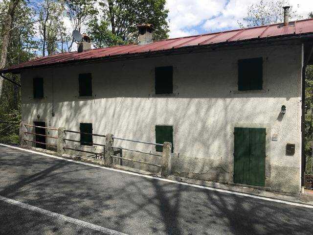 Villetta-Bifamiliare-Pianosinatico-Porzione-Terra-Tetto-Quattro-Vani-Mq-130-39