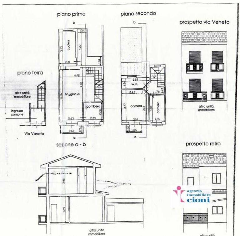 Villetta-Terratetto-Viareggio-Centro-Quadrilocale-Mq-80-Due-Piani-Tre-Balconi-4