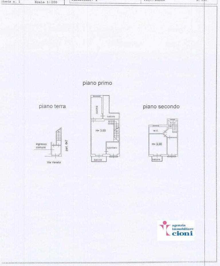 Villetta-Terratetto-Viareggio-Centro-Quadrilocale-Mq-80-Due-Piani-Tre-Balconi-5